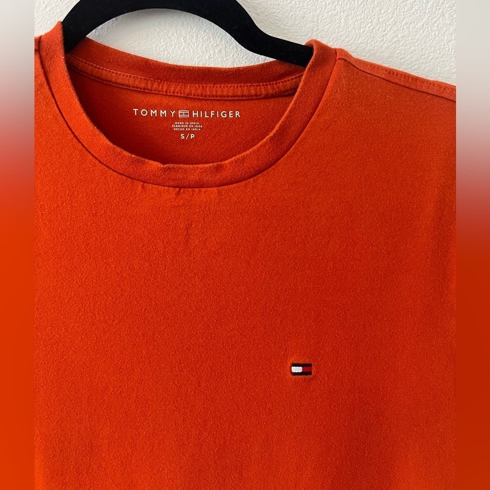 Tommy Hilfiger Mens T Shirt Small Orange Short Sleeve Slim Fit Stretch (0680) - Picture 4 of 10